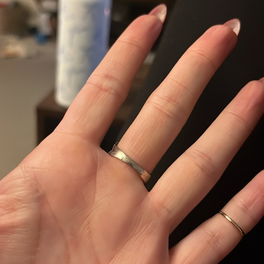 Sterling silver aquamarine ring - Picture 2 of 3